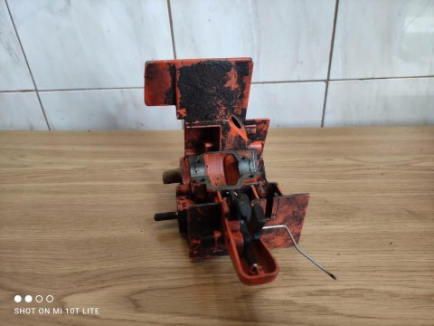 STIHL 015 AV LQ KARTER OBUDOWA BLOK SILNIKA STIHL 015 AV LQ KARTER OBUDOWA BLOK SILNIKA