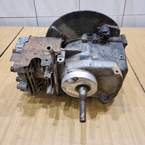 BRIGGS & STRATTON 3,5 HP SILNIK CYLINDER TŁOK WAŁ SPRAWNY BRIGGS & STRATTON 3,5 HP SILNIK CYLINDER TŁOK WAŁ SPRAWNY