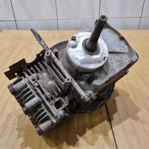 BRIGGS & STRATTON 3,5 HP SILNIK CYLINDER TŁOK WAŁ SPRAWNY BRIGGS & STRATTON 3,5 HP SILNIK CYLINDER TŁOK WAŁ SPRAWNY