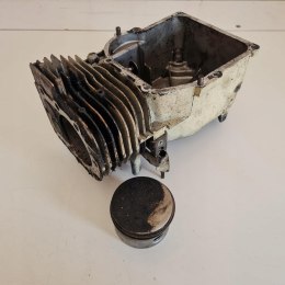 BRIGGS & STRATTON 4HP KARTER CYLINDER TŁOK BLOK KPL