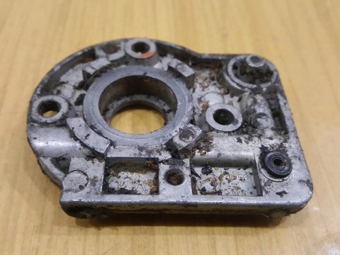HUSQVARNA 44 POMPA POMPKA OLEJU OLEJOWA HUSQVARNA 44 POMPA POMPKA OLEJU OLEJOWA