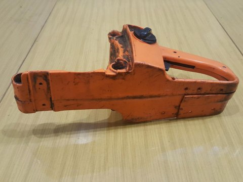 HUSQVARNA 44 RĄCZKA GAZU OBUDOWA ZBIORNIK UCHWYT HUSQVARNA 44 RĄCZKA GAZU OBUDOWA ZBIORNIK UCHWYT