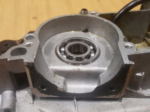 MTD GCS 4600/45 KARTER OBUDOWA SILNIKA KORPUS MTD GCS 4600/45 KARTER OBUDOWA SILNIKA KORPUS