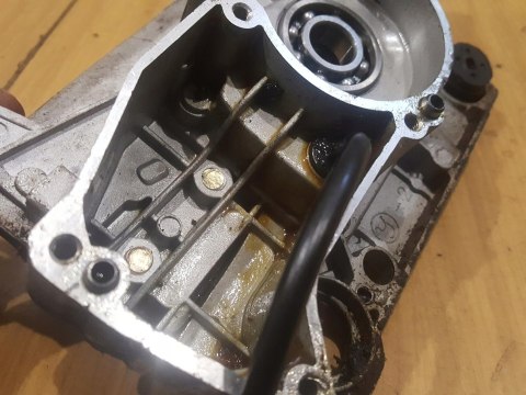 MTD GCS 4600/45 KARTER OBUDOWA SILNIKA KORPUS MTD GCS 4600/45 KARTER OBUDOWA SILNIKA KORPUS