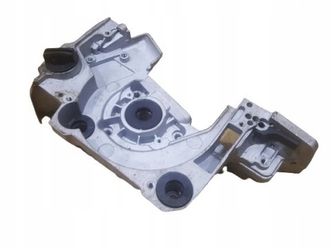 MTD GCS 4600/45 KARTER OBUDOWA SILNIKA KORPUS MTD GCS 4600/45 KARTER OBUDOWA SILNIKA KORPUS
