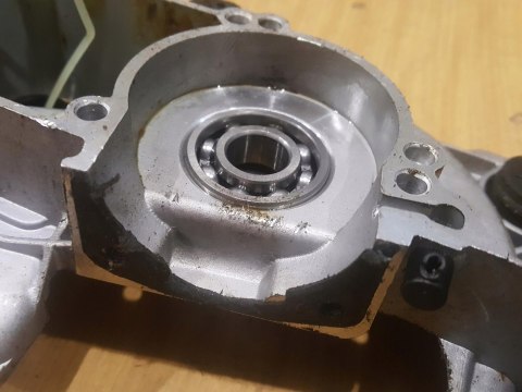 MTD GCS 4600/45 KARTER OBUDOWA SILNIKA KORPUS MTD GCS 4600/45 KARTER OBUDOWA SILNIKA KORPUS