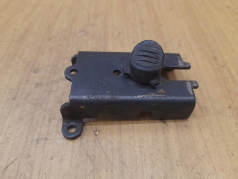 BOSCH GSA 1300 PCE UCHWYT MOCOWANIE STELAŻ BOSCH GSA 1300 PCE UCHWYT MOCOWANIE STELAŻ