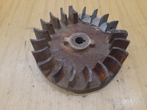 BOUYER 111 BRIGGS 5HP KOŁO MAGNESOWE MAGNETO BOUYER 111 BRIGGS 5HP KOŁO MAGNESOWE MAGNETO