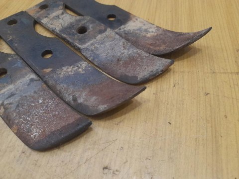 BOUYER 111 BRIGGS 5HP NÓŻ NOŻE GLEBOGRYZARKI KPL BOUYER 111 BRIGGS 5HP NÓŻ NOŻE GLEBOGRYZARKI KPL