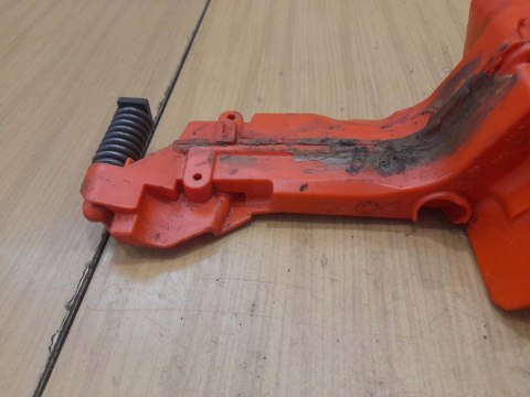 HUSQVARNA 350 RĄCZKA GAZU RĘKOJEŚĆ ZBIORNIK UCHWYT HUSQVARNA 350 RĄCZKA GAZU RĘKOJEŚĆ ZBIORNIK UCHWYT
