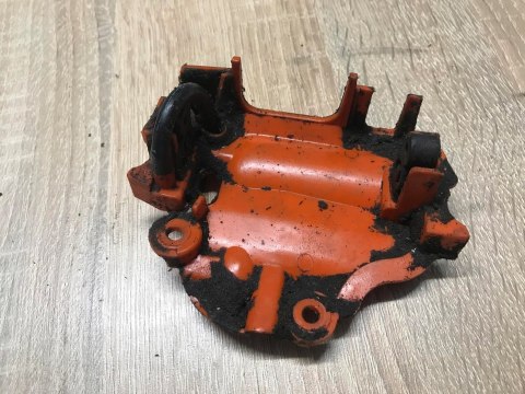 HUSQVARNA 357 XPG OSŁONA OBUDOWA POKRYWA HUSQVARNA 357 XPG OSŁONA OBUDOWA POKRYWA
