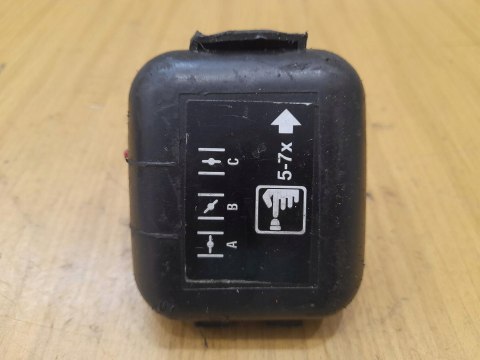 MTD 890 PODSTAWA OSŁONA OBUDOWA MTD 890 PODSTAWA OSŁONA OBUDOWA