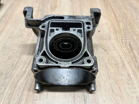 MTD 990 KARTER OBUDOWA SILNIKA KORPUS MTD 990 KARTER OBUDOWA SILNIKA KORPUS