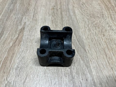 MTD 990 UCHWYT MOCOWANIE OBEJMA MTD 990 UCHWYT MOCOWANIE OBEJMA