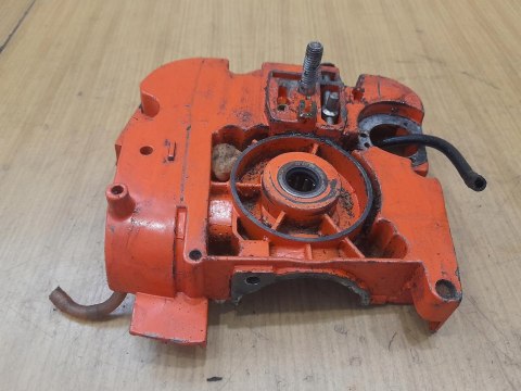 STIHL 009 010 011 012 KARTER OBUDOWA SILNIKA BLOK STIHL 009 010 011 012 KARTER OBUDOWA SILNIKA BLOK