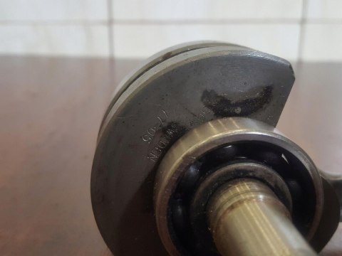 HUSQVARNA 285 CD WAŁ KORBOWY KORBOWÓD ORYGINAŁ HUSQVARNA 285 CD WAŁ KORBOWY KORBOWÓD ORYGINAŁ