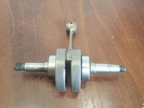 HUSQVARNA 285 CD WAŁ KORBOWY KORBOWÓD ORYGINAŁ HUSQVARNA 285 CD WAŁ KORBOWY KORBOWÓD ORYGINAŁ