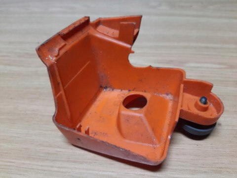 HUSQVARNA 333 OSŁONA OBUDOWA POKRYWA HUSQVARNA 333 OSŁONA OBUDOWA POKRYWA