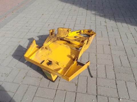 STIGA V401 HST BRIGGS 12HP OBUDOWA PODŁOGA STELAŻ STIGA V401 HST BRIGGS 12HP OBUDOWA PODŁOGA STELAŻ