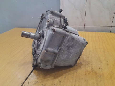 STIGA V401 HST BRIGGS & STRATTON 12HP SILNIK STIGA V401 HST BRIGGS & STRATTON 12HP SILNIK