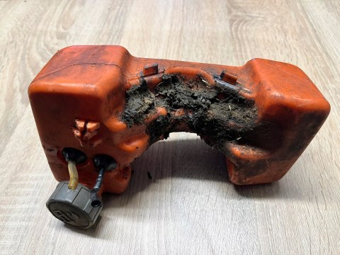 HUSQVARNA 25R ZBIORNIK PALIWA BAK HUSQVARNA 25R ZBIORNIK PALIWA BAK