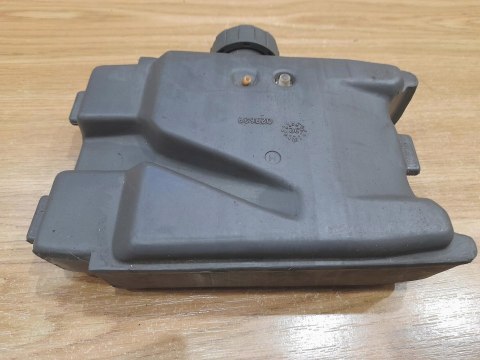 HUSQVARNA 26 LC ZBIORNIK PALIWA BAK HUSQVARNA 26 LC ZBIORNIK PALIWA BAK