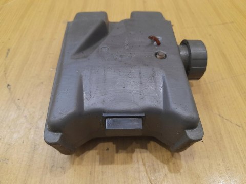 HUSQVARNA 26 LC ZBIORNIK PALIWA BAK HUSQVARNA 26 LC ZBIORNIK PALIWA BAK