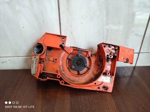 HUSQVARNA 266 SE KARTER OBUDOWA SILNIKA BLOK HUSQVARNA 266 SE KARTER OBUDOWA SILNIKA BLOK