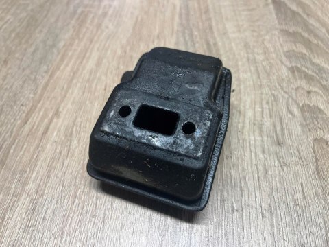 MTD 700 TŁUMIK WYDECH MTD 700 TŁUMIK WYDECH