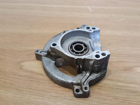 HUSQVARNA 25R KARTER OBUDOWA SILNIKA BLOK POŁÓWKA HUSQVARNA 25R KARTER OBUDOWA SILNIKA BLOK POŁÓWKA