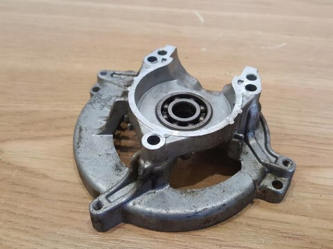 HUSQVARNA 25R KARTER OBUDOWA SILNIKA BLOK POŁÓWKA HUSQVARNA 25R KARTER OBUDOWA SILNIKA BLOK POŁÓWKA