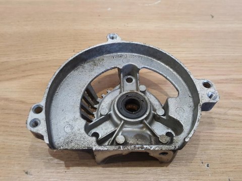 HUSQVARNA 25R KARTER OBUDOWA SILNIKA BLOK POŁÓWKA HUSQVARNA 25R KARTER OBUDOWA SILNIKA BLOK POŁÓWKA