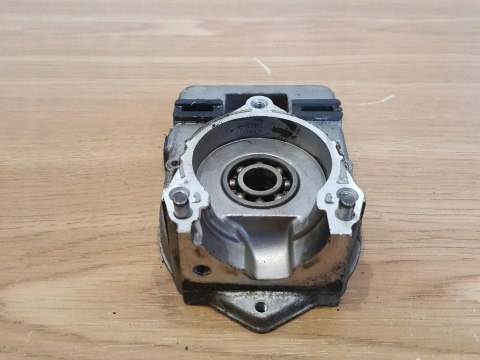HUSQVARNA 25R KARTER OBUDOWA SILNIKA BLOK POŁÓWKA HUSQVARNA 25R KARTER OBUDOWA SILNIKA BLOK POŁÓWKA