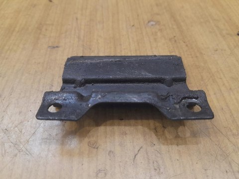 HUSQVARNA 25R UCHWYT MOCOWANIE OBEJMA HUSQVARNA 25R UCHWYT MOCOWANIE OBEJMA