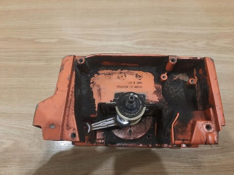 HUSQVARNA 240R KARTERY OBUDOWA WAŁ KORBOWY KPL HUSQVARNA 240R KARTERY OBUDOWA WAŁ KORBOWY KPL
