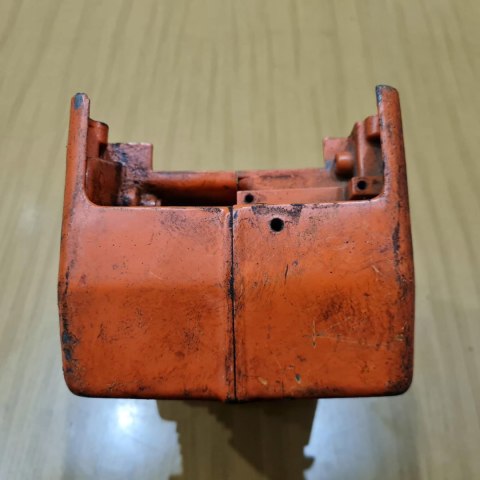 HUSQVARNA 244 RX KARTERY OBUDOWA SILNIKA KORPUS BLOK KPL HUSQVARNA 244 RX KARTERY OBUDOWA SILNIKA KORPUS BLOK KPL