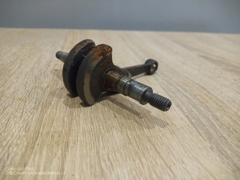 HUSQVARNA 24R WAŁ KORBOWY KORBOWÓD HUSQVARNA 24R WAŁ KORBOWY KORBOWÓD