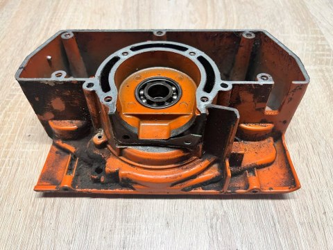 HUSQVARNA 250 RX KARTER OBUDOWA SILNIKA KORPUS HUSQVARNA 250 RX KARTER OBUDOWA SILNIKA KORPUS