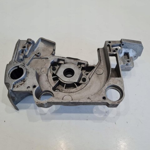 STEEL 5200 KARTER OBUDOWA SILNIKA KORPUS POŁÓWKA STEEL 5200 KARTER OBUDOWA SILNIKA KORPUS POŁÓWKA