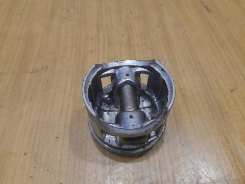 BESTCRAFT EC 150 CYLINDER TŁOK KOMPLET BESTCRAFT EC 150 CYLINDER TŁOK KOMPLET