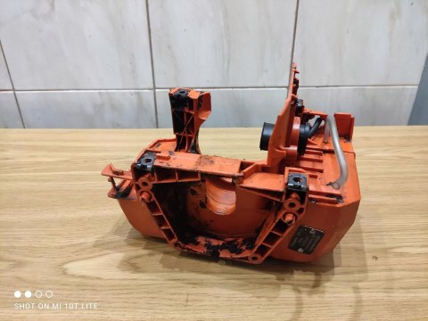 HUSQVARNA 225 H 60 KARTER OBUDOWA BLOK SILNIKA HUSQVARNA 225 H 60 KARTER OBUDOWA BLOK SILNIKA