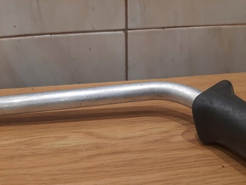 HUSQVARNA 235 R RĄCZKA RĘKOJEŚĆ UCHWYT HUSQVARNA 235 R RĄCZKA RĘKOJEŚĆ UCHWYT