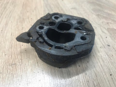 HUSQVARNA 236 KRÓCIEC PODSTAWA MOCOWANIE HUSQVARNA 236 KRÓCIEC PODSTAWA MOCOWANIE