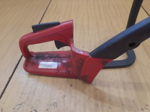 HUSQVARNA 236 RĄCZKA GAZU RĘKOJEŚĆ KABŁĄK UCHYWT HUSQVARNA 236 RĄCZKA GAZU RĘKOJEŚĆ KABŁĄK UCHYWT