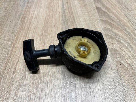 MITSUBISHI TL 26 SZARPAK STARTER OBUDOWA OSŁONA MITSUBISHI TL 26 SZARPAK STARTER OBUDOWA OSŁONA