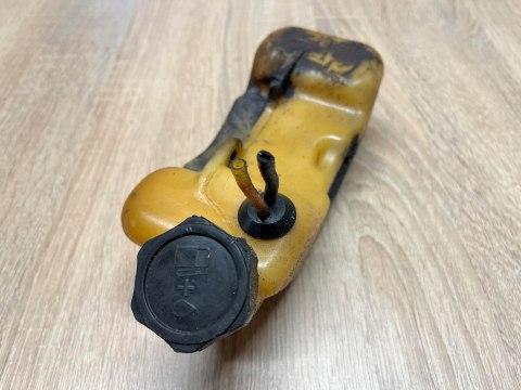 MITSUBISHI TL 26 ZBIORNIK PALIWA BAK MITSUBISHI TL 26 ZBIORNIK PALIWA BAK