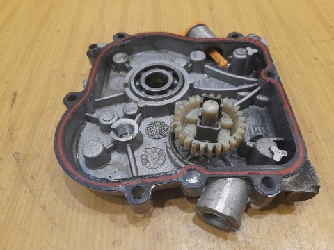 MOTOPOMPA BENZA BRP 100 MISKA MISECZKA REGULATOR MOTOPOMPA BENZA BRP 100 MISKA MISECZKA REGULATOR
