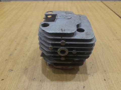 BASIC MKS 4640 CYLINDER TŁOK ORYGINAŁ KOMPLET BASIC MKS 4640 CYLINDER TŁOK ORYGINAŁ KOMPLET