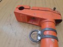 HUSQVARNA 140 R UCHWYT MOCOWANIE OBEJMA