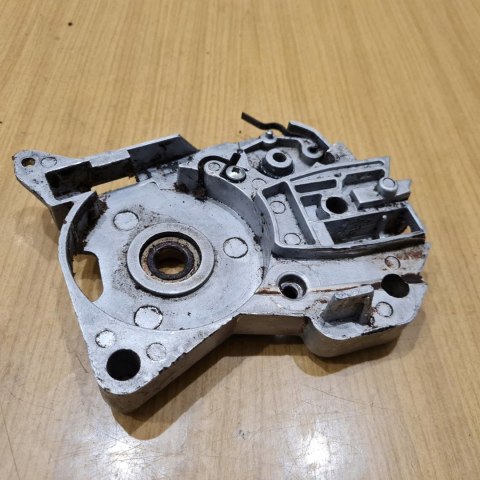 HUSQVARNA 1600 EL OSŁONA OBUDOWA KORPUS HUSQVARNA 1600 EL OSŁONA OBUDOWA KORPUS